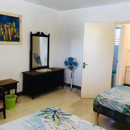 African Symbol Guest House Montego Bay Exterior photo